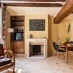 La Sorbonne Pantheon Private Studio